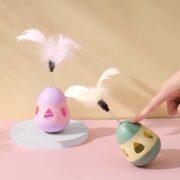 اسباب بازی تعادلی تخم مرغ پر دار و زنگوله دار برای گربه (4)
