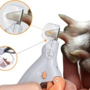 ناخن گیر حرفه ای گیوتینی چراغ دار محفظه دار به همراه ذره بین برای سگ و گربه (3)